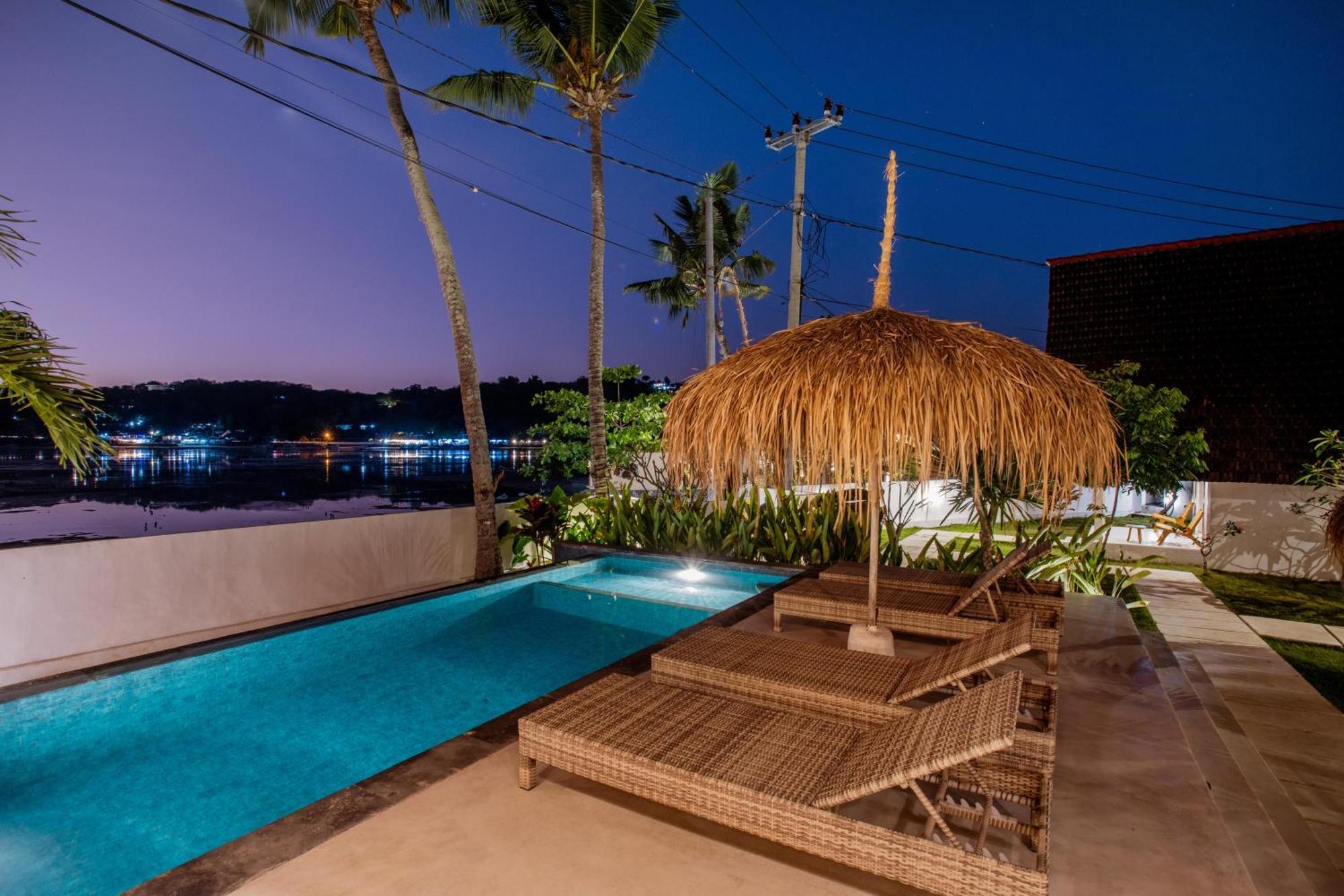 Sunset House Ceningan, 10 Person Beachview Private Villa Nusa Lembongan  Ngoại thất bức ảnh