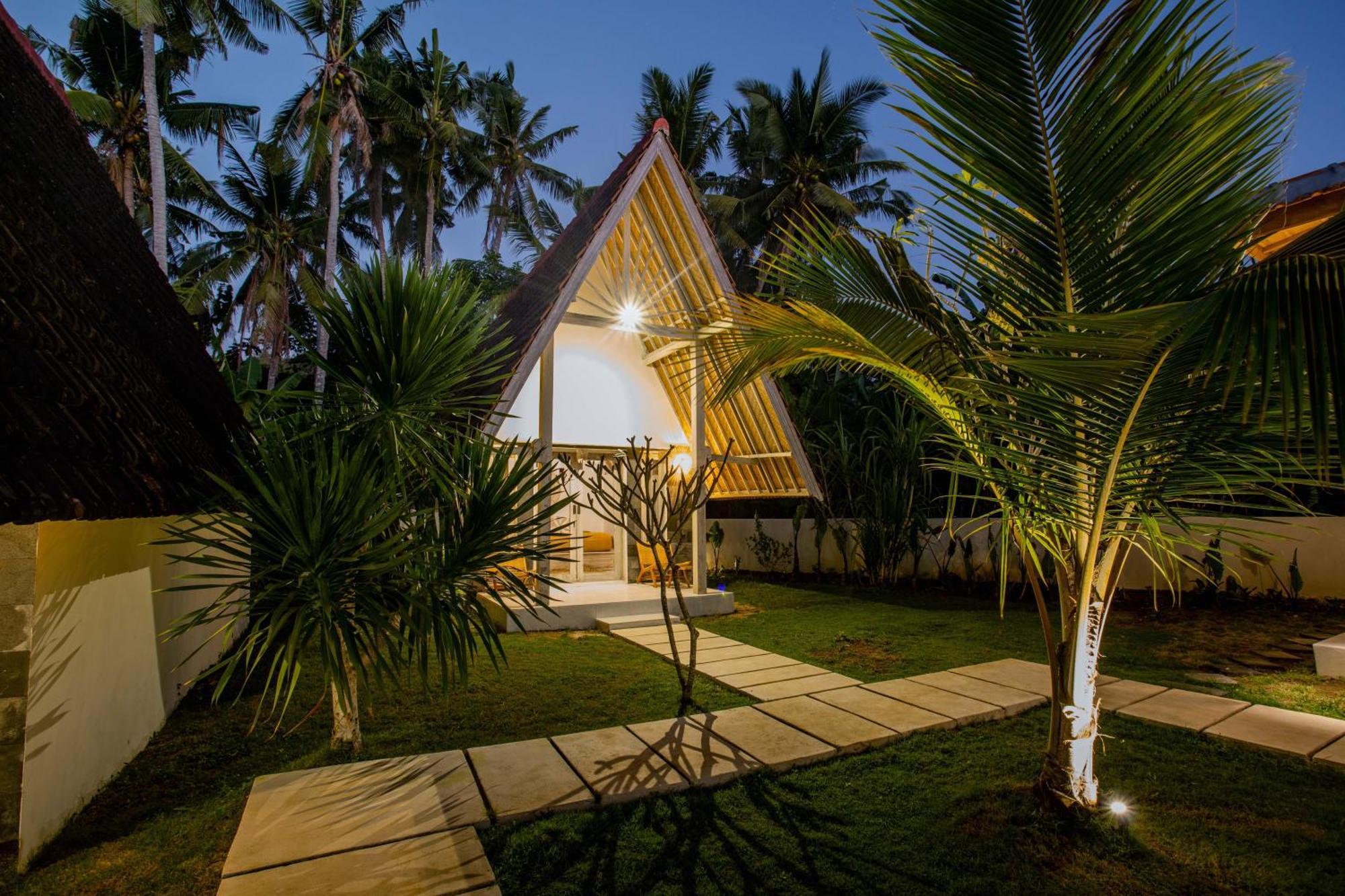 Sunset House Ceningan, 10 Person Beachview Private Villa Nusa Lembongan  Ngoại thất bức ảnh