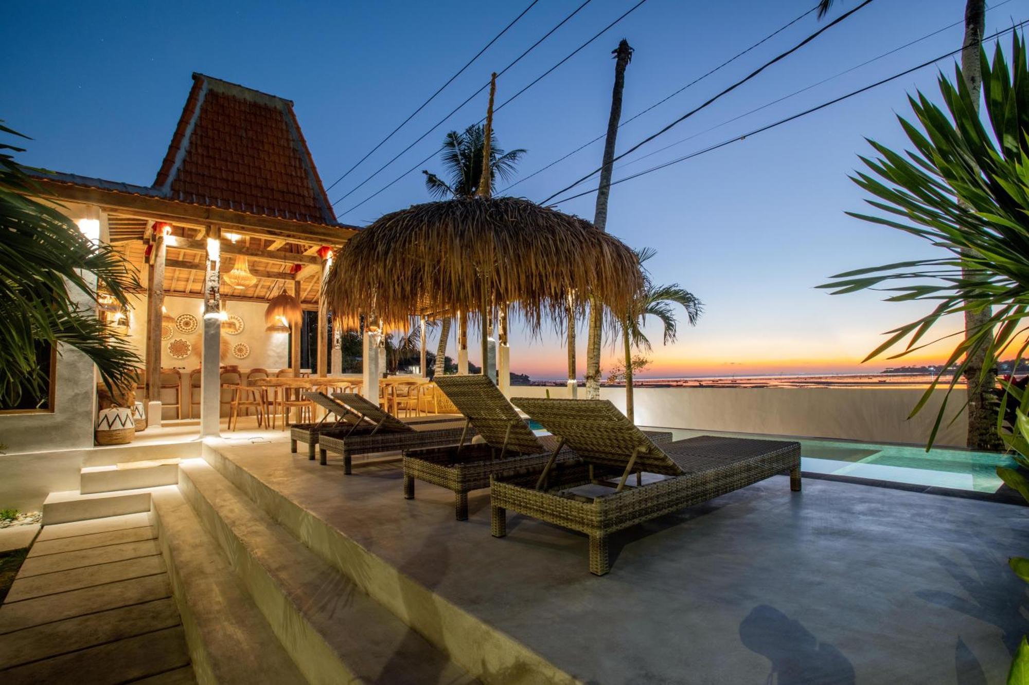 Sunset House Ceningan, 10 Person Beachview Private Villa Nusa Lembongan  Ngoại thất bức ảnh