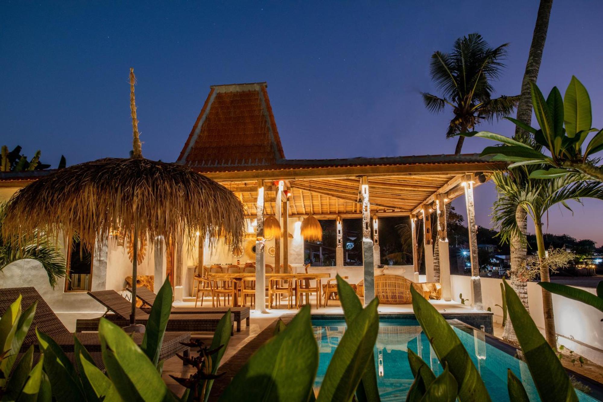 Sunset House Ceningan, 10 Person Beachview Private Villa Nusa Lembongan  Ngoại thất bức ảnh