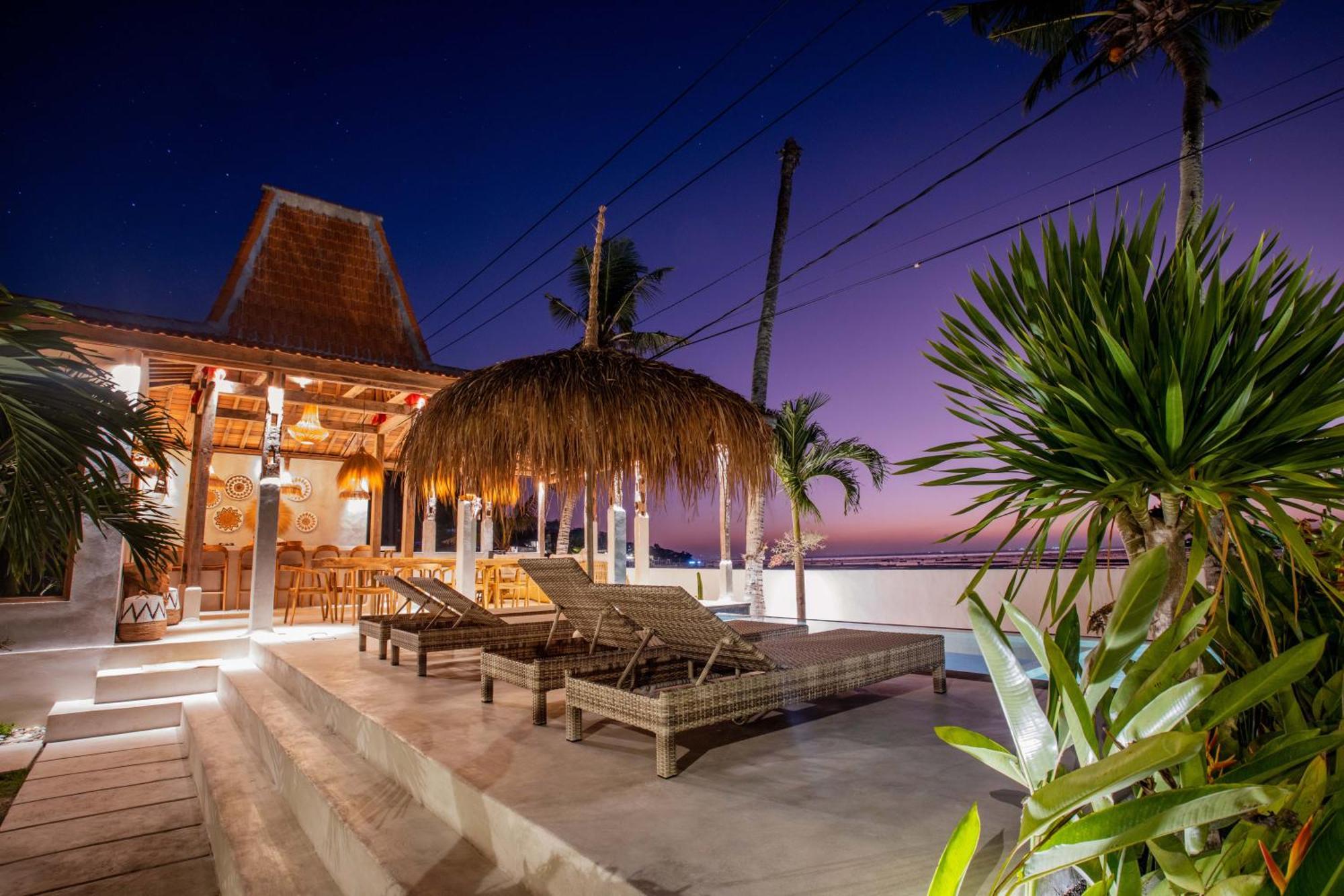 Sunset House Ceningan, 10 Person Beachview Private Villa Nusa Lembongan  Ngoại thất bức ảnh
