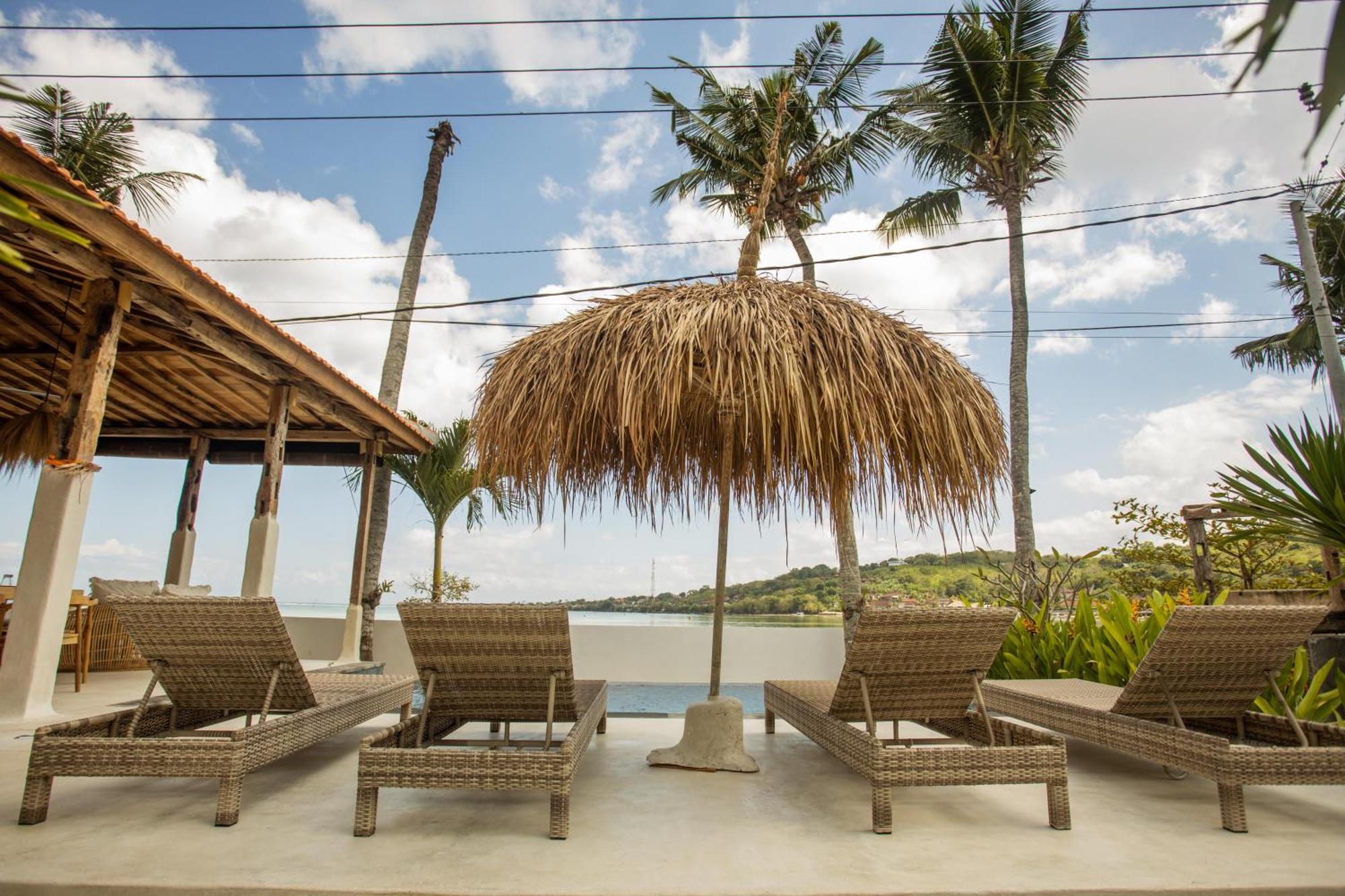 Sunset House Ceningan, 10 Person Beachview Private Villa Nusa Lembongan  Ngoại thất bức ảnh