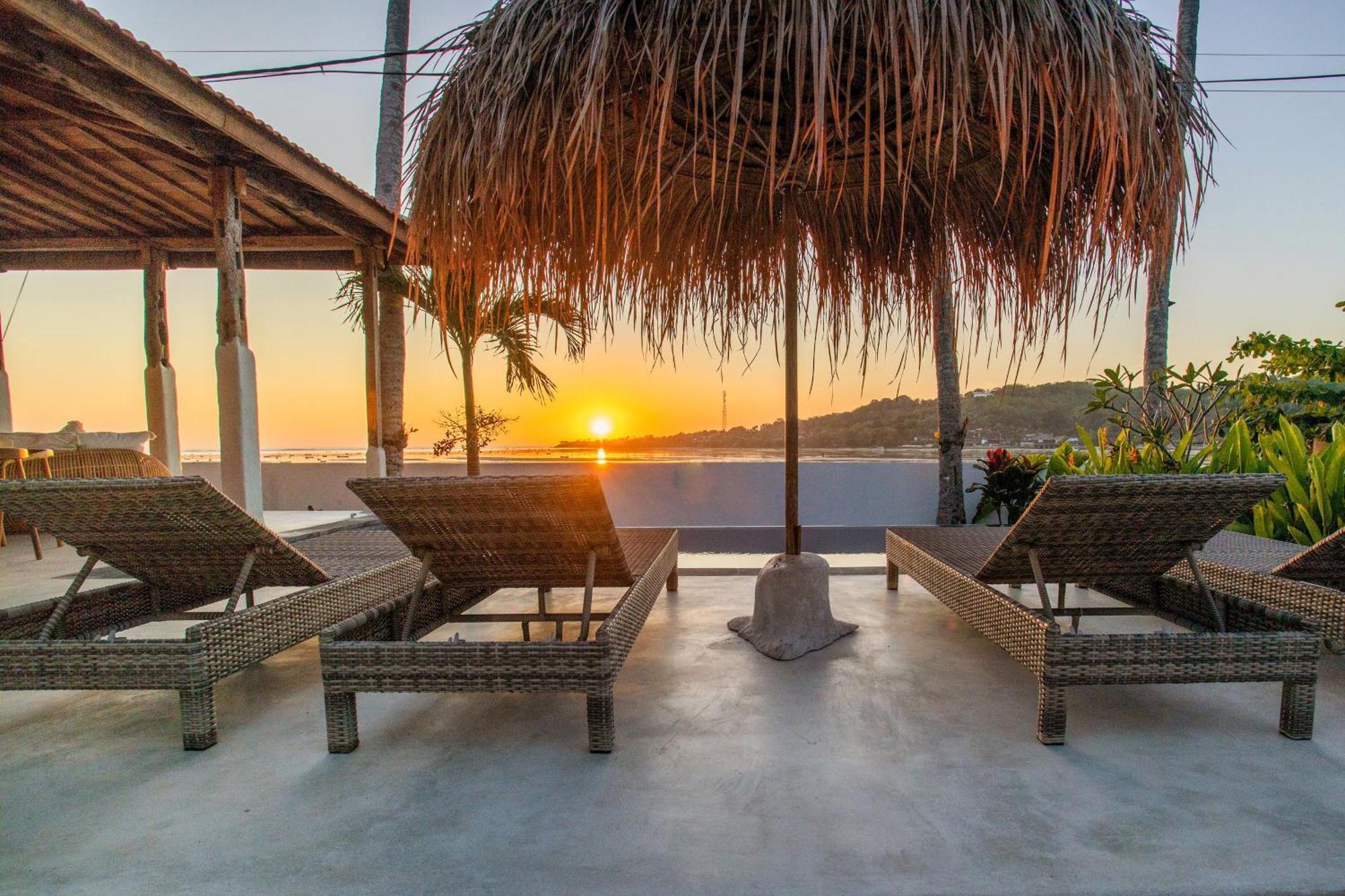 Sunset House Ceningan, 10 Person Beachview Private Villa Nusa Lembongan  Ngoại thất bức ảnh